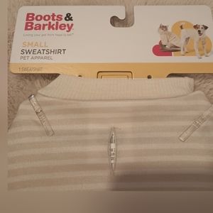 Boots& Barkley small sweatshirt pet apparel NWT